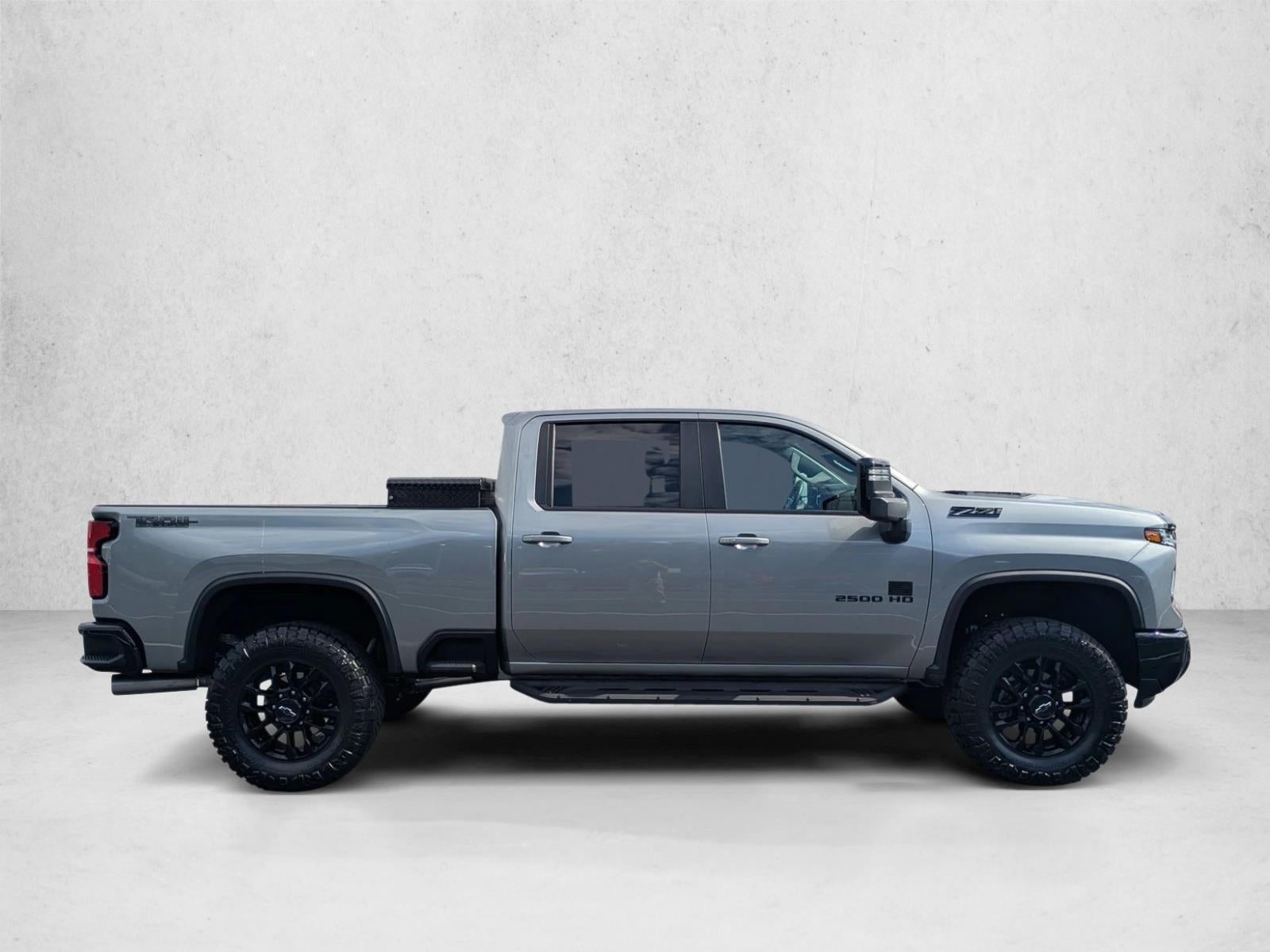 2025 Chevrolet Silverado 2500 HD Crew Cab Standard Box 4-Wheel Drive LT
