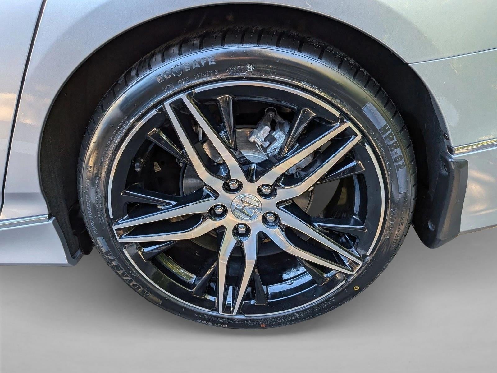 2022 Honda Accord Hybrid Touring Sedan