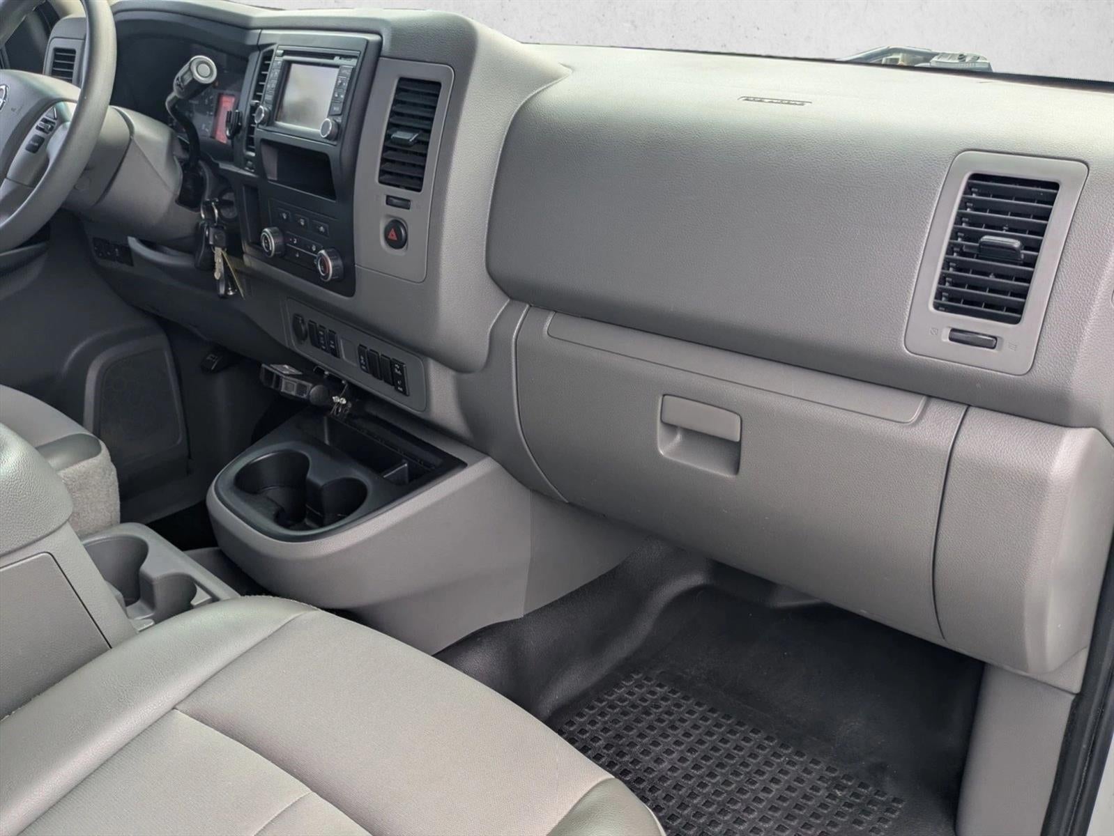 2017 Nissan NV Cargo NV3500 HD Standard Roof V8 SL