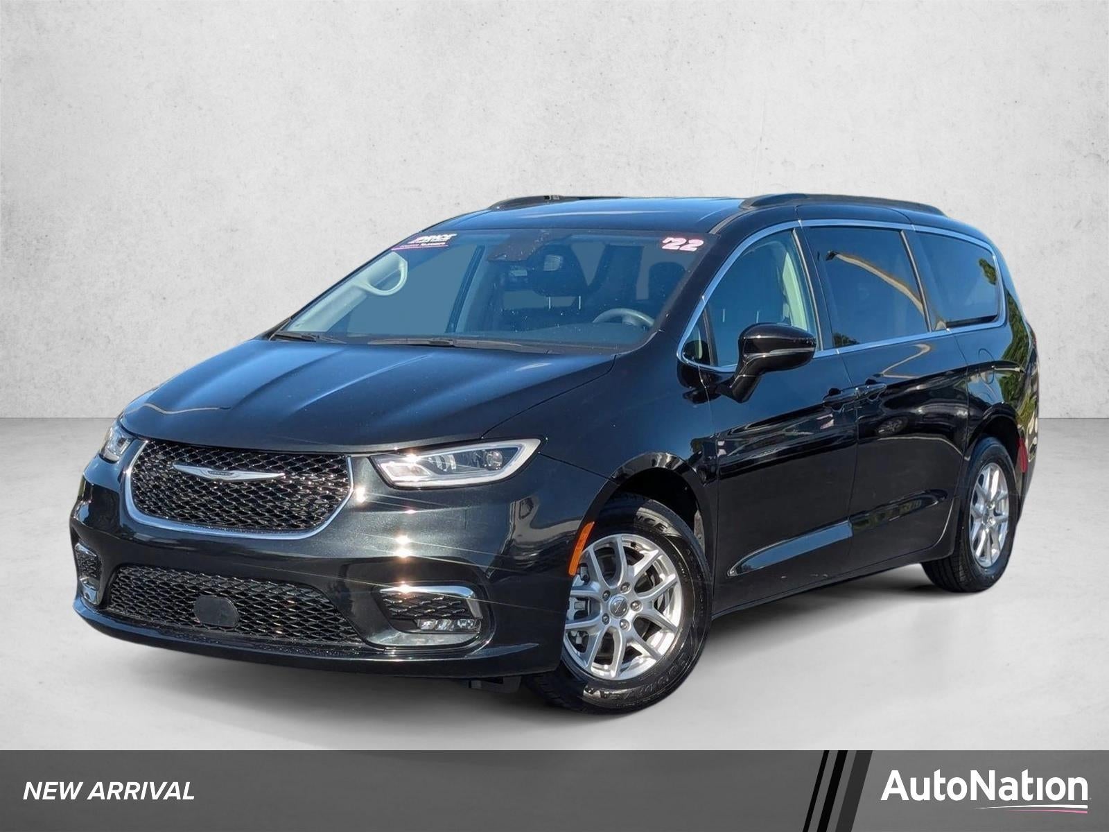 2022 Chrysler Pacifica Touring L FWD