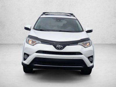 2017 Toyota RAV4 XLE FWD (GS)