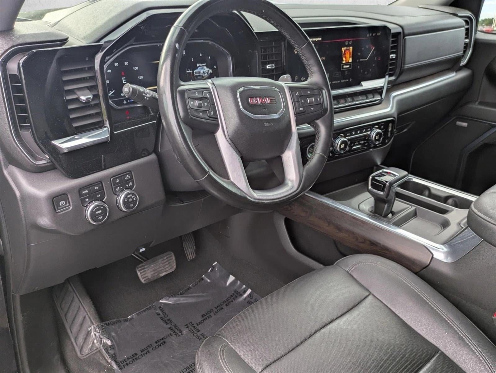 2023 GMC Sierra 1500 Crew Cab Short Box 4-Wheel Drive SLT