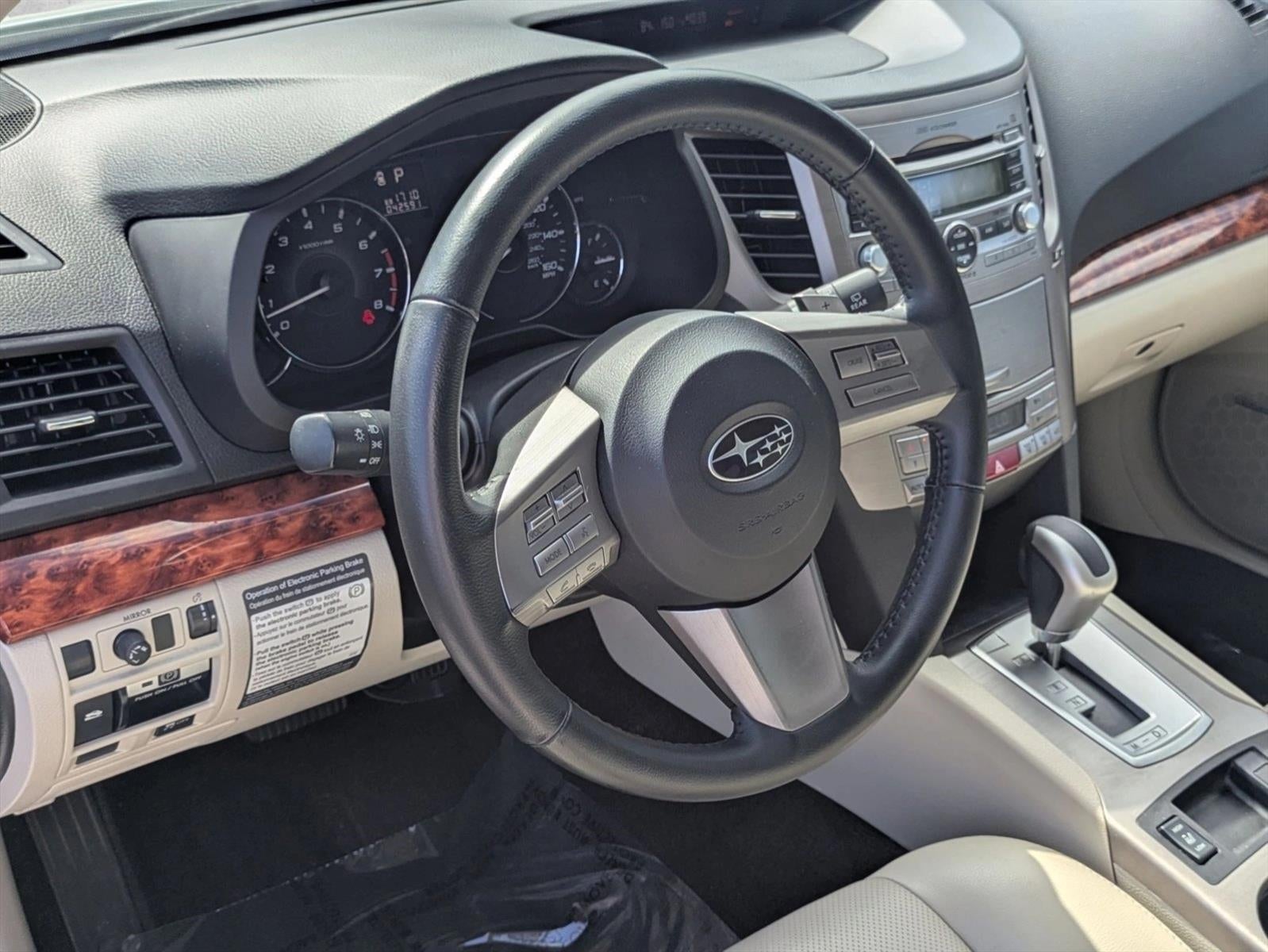 2011 Subaru Outback 3.6R Limited Automatic w/Power Moonroof Pkg