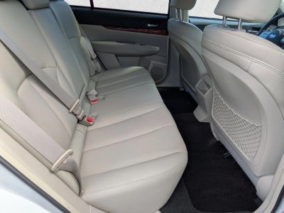 2011 Subaru Outback 3.6R Limited Automatic w/Power Moonroof Pkg