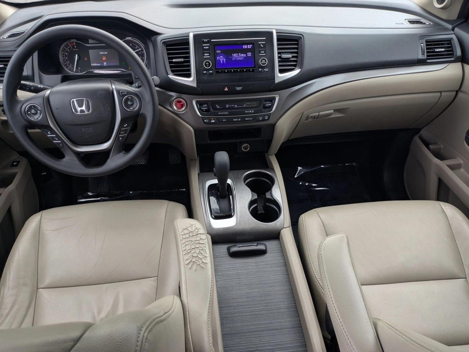 2017 Honda Pilot LX 2WD