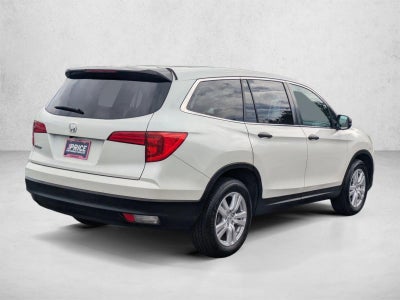 2017 Honda Pilot LX 2WD