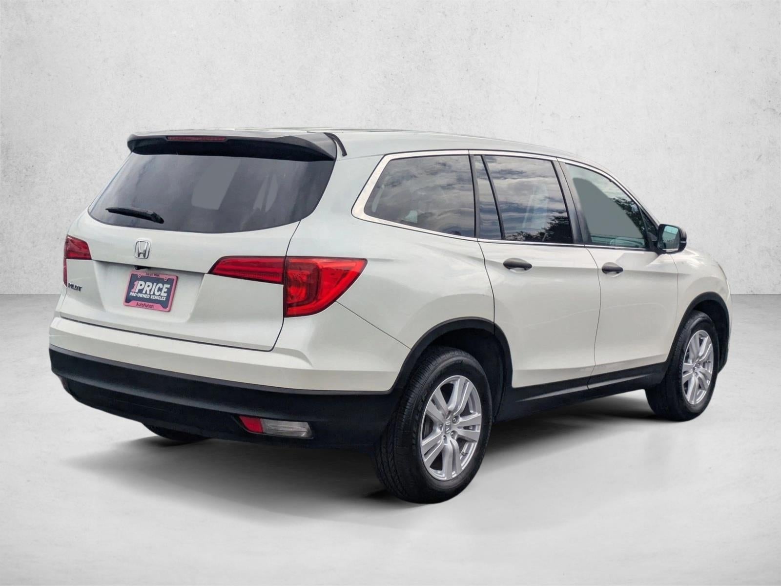 2017 Honda Pilot LX 2WD