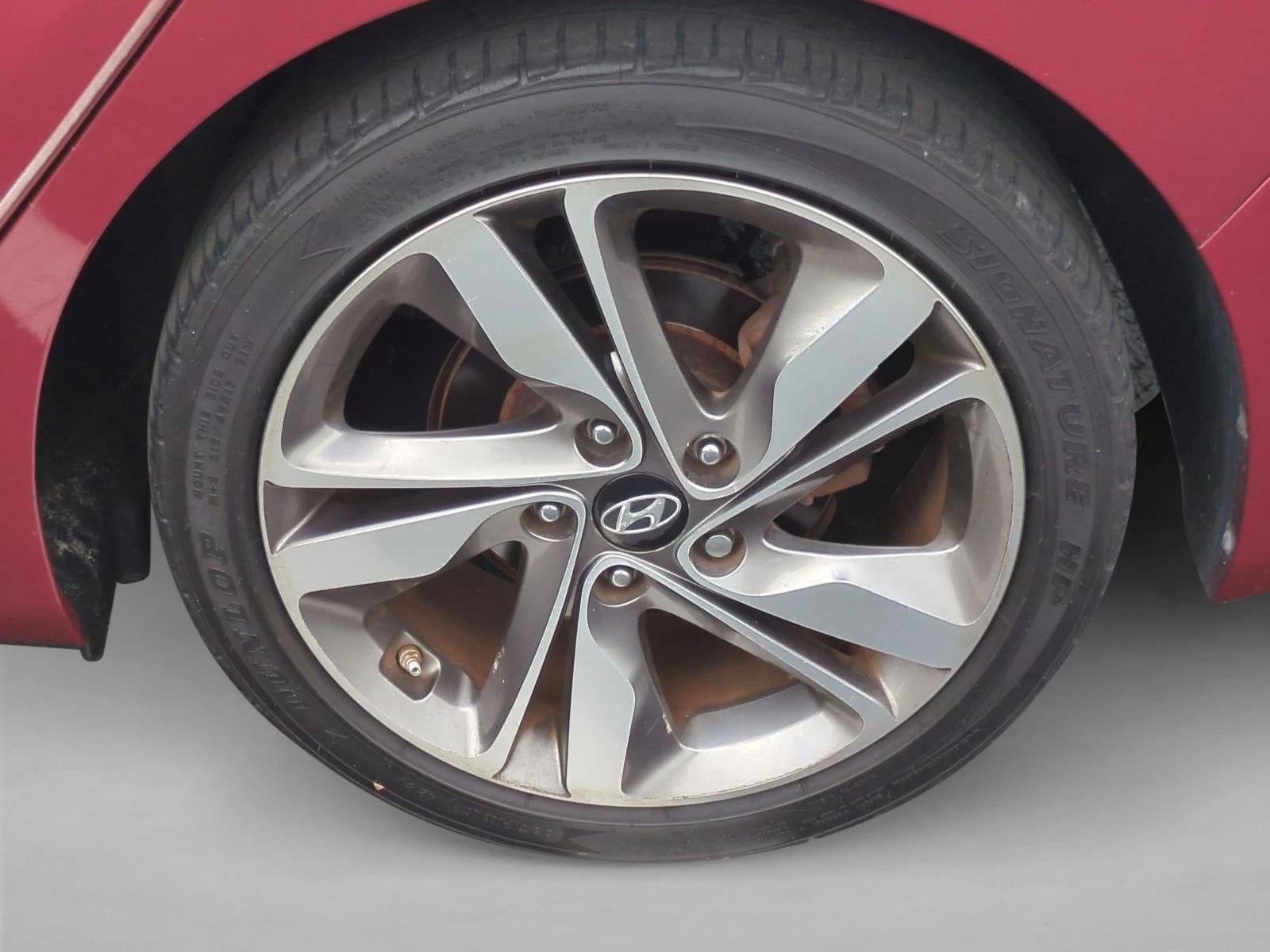 2016 Hyundai ELANTRA 4dr Sdn Auto Limited