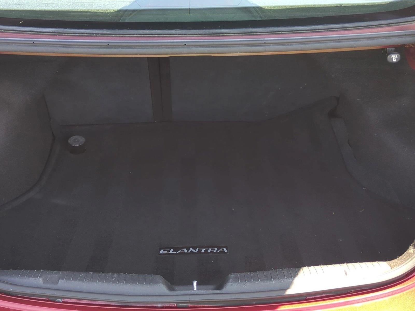 2016 Hyundai ELANTRA 4dr Sdn Auto Limited