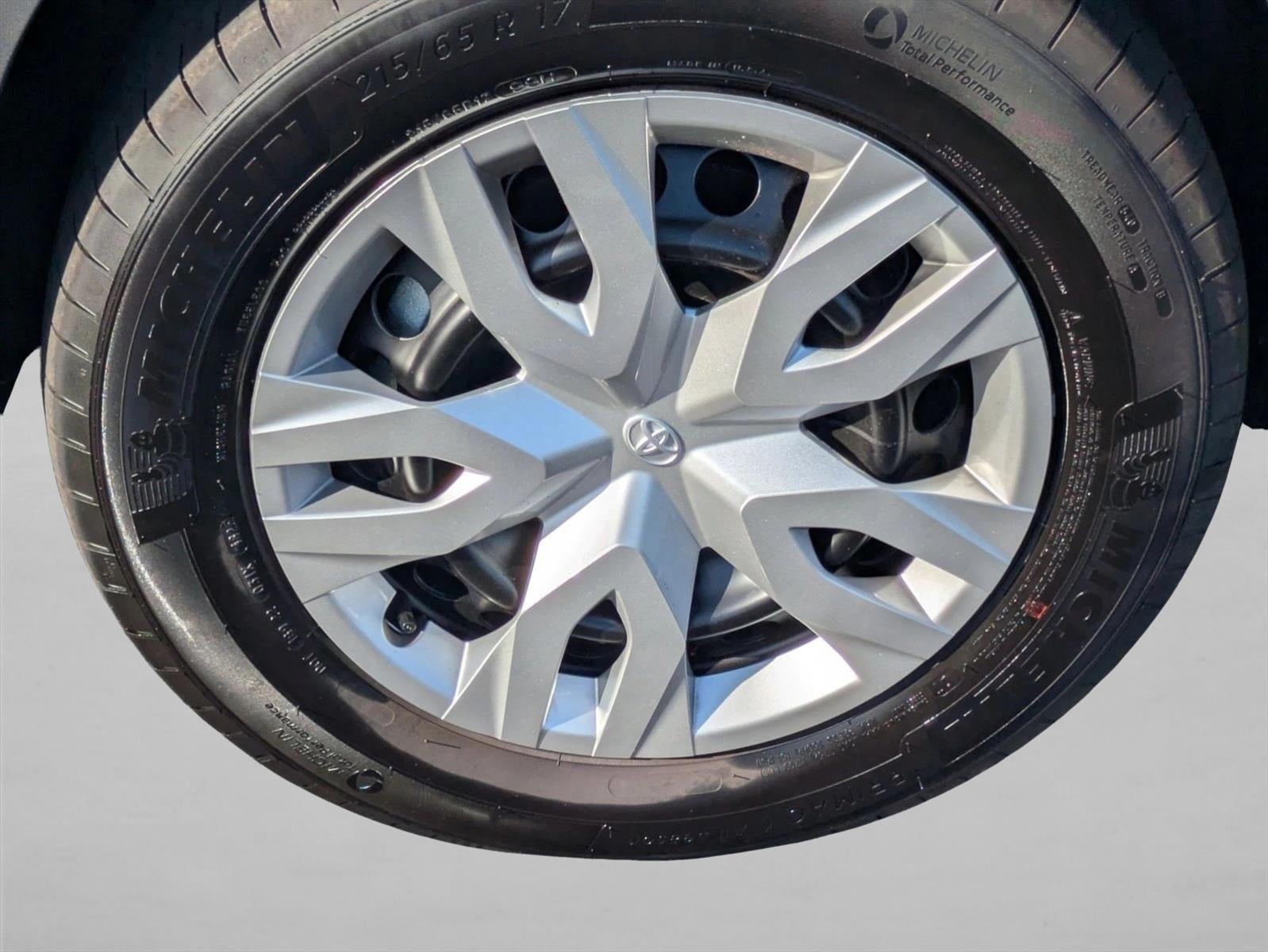 2026 Toyota Corolla Cross L 2WD (Natl)