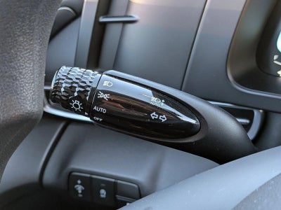 2024 Hyundai ELANTRA SE IVT