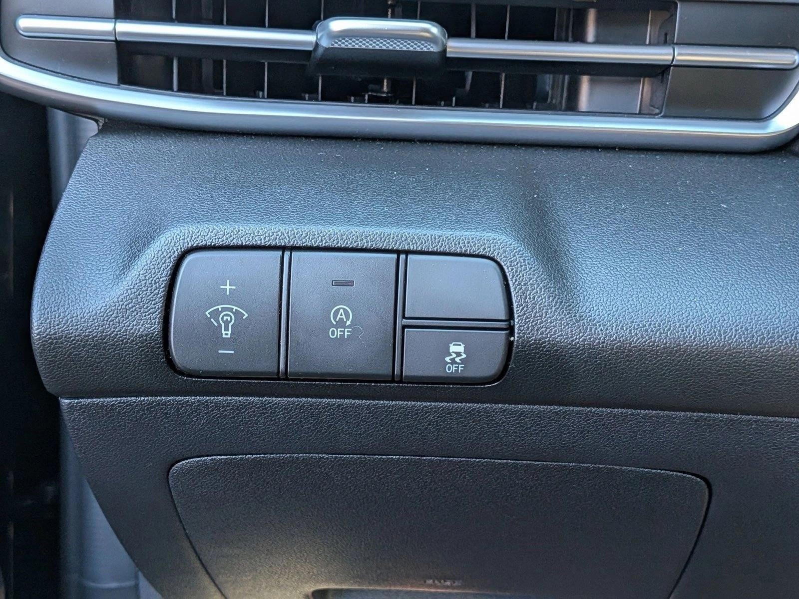 2024 Hyundai ELANTRA SE IVT