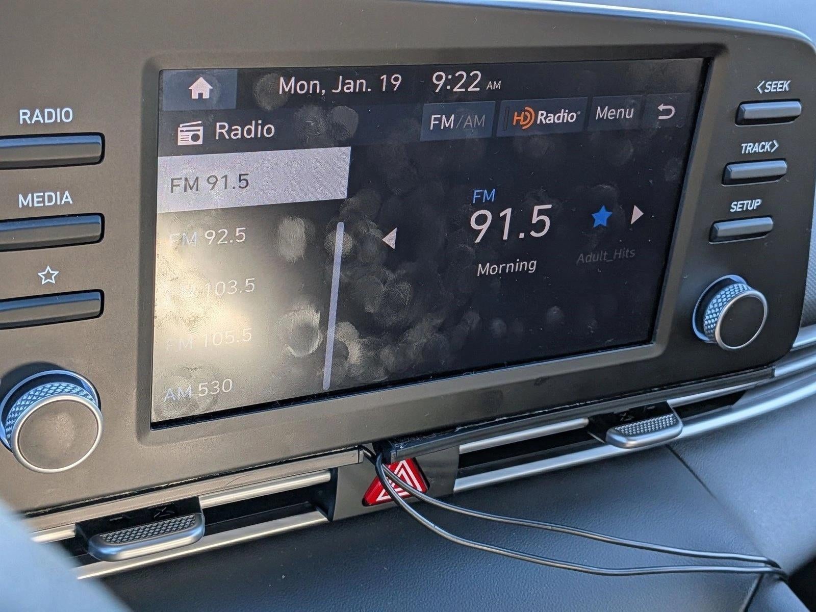 2024 Hyundai ELANTRA SE IVT