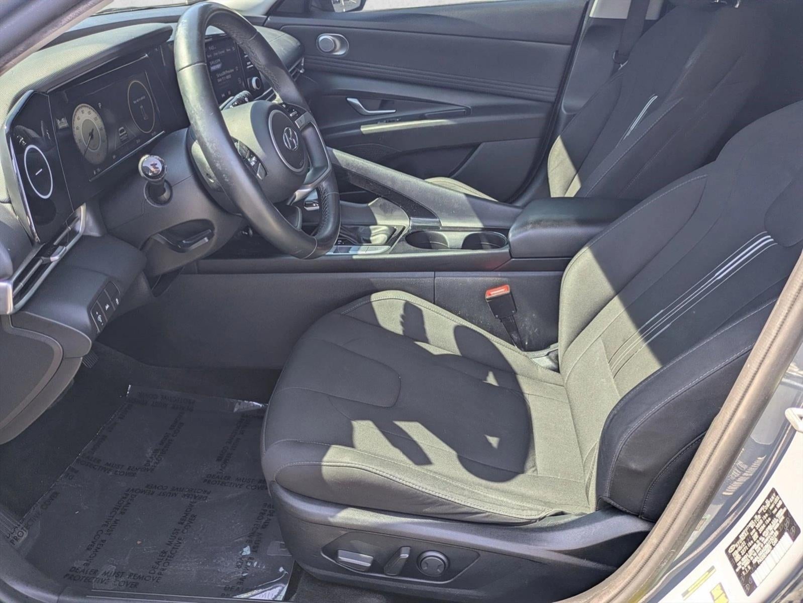 2021 Hyundai ELANTRA SEL IVT