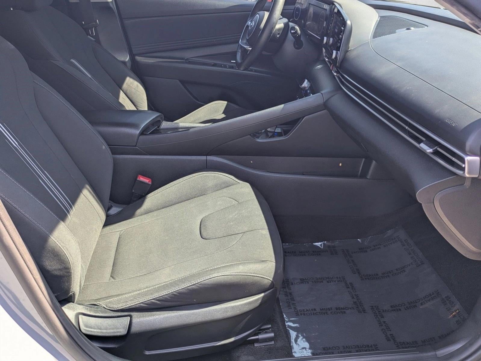 2021 Hyundai ELANTRA SEL IVT