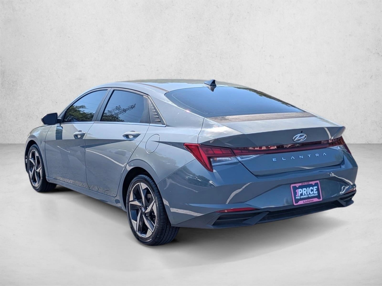 2021 Hyundai ELANTRA SEL IVT