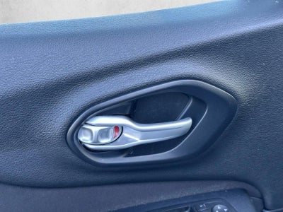 2016 Jeep Cherokee FWD 4dr Latitude