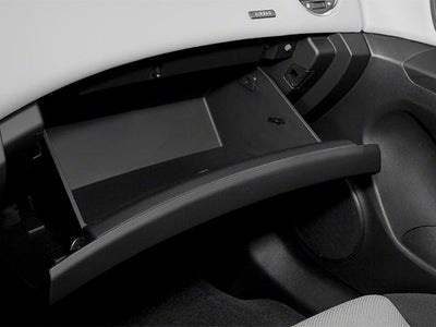 2013 Chevrolet Cruze Sedan LS (Automatic)