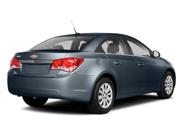 2013 Chevrolet Cruze Sedan LS (Automatic)