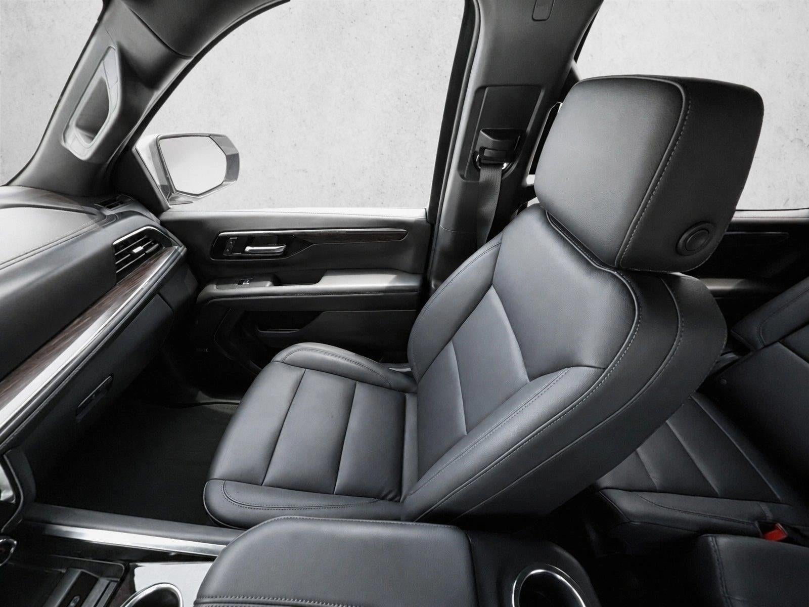 2025 Chevrolet Tahoe 2WD LT