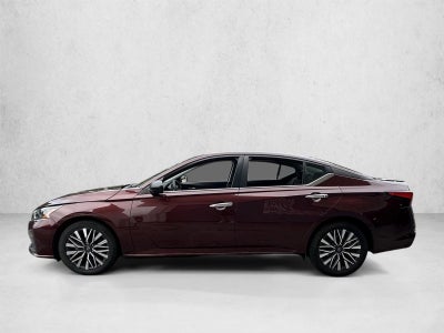 2024 Nissan Altima 2.5 SV Sedan