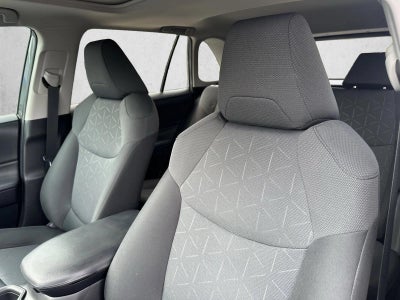 2019 Toyota RAV4 XLE FWD (GS)