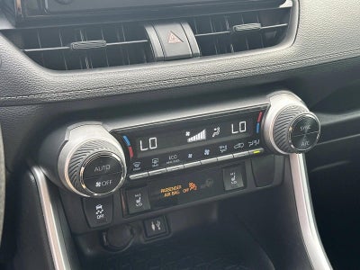 2019 Toyota RAV4 XLE FWD (GS)