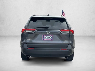 2019 Toyota RAV4 XLE FWD (GS)