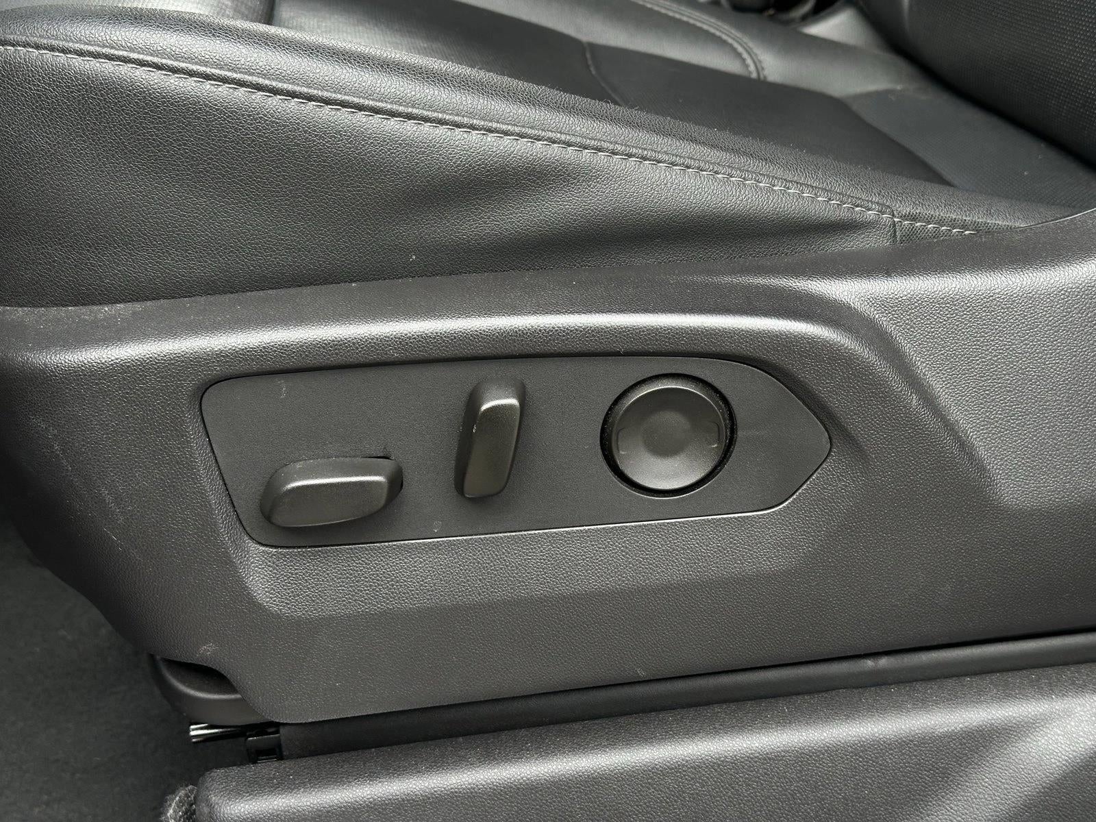 2024 GMC Sierra 1500 Crew Cab Short Box 2-Wheel Drive SLT