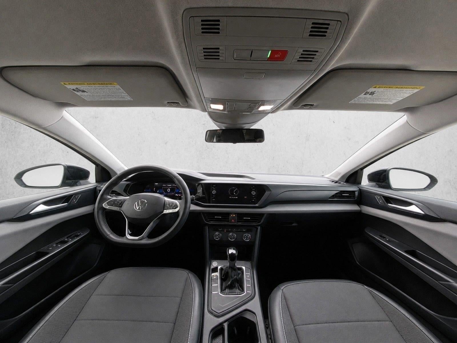 2022 Volkswagen Taos SE FWD