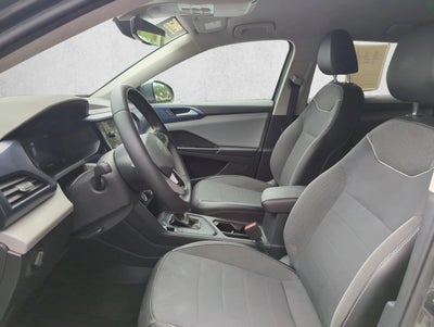 2023 Volkswagen Taos SE FWD
