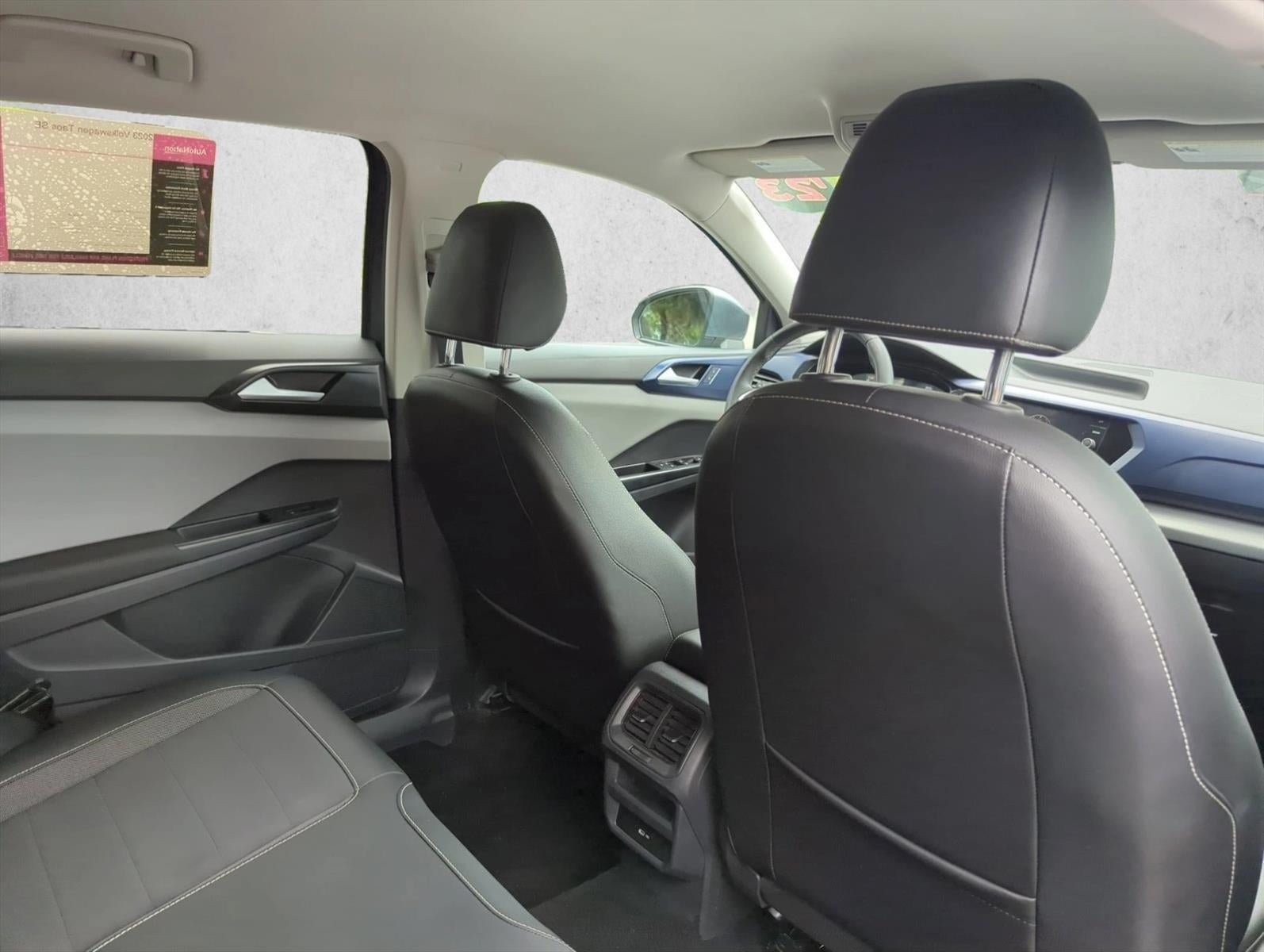 2023 Volkswagen Taos SE FWD