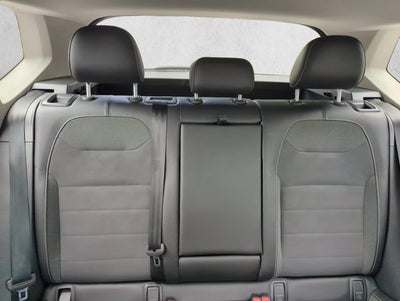 2023 Volkswagen Taos SE FWD