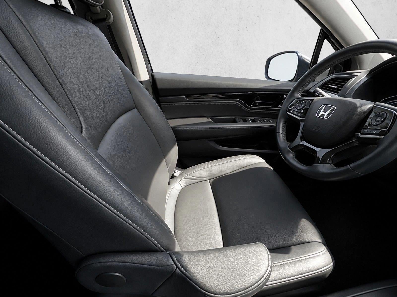 2024 Honda Odyssey Touring Auto