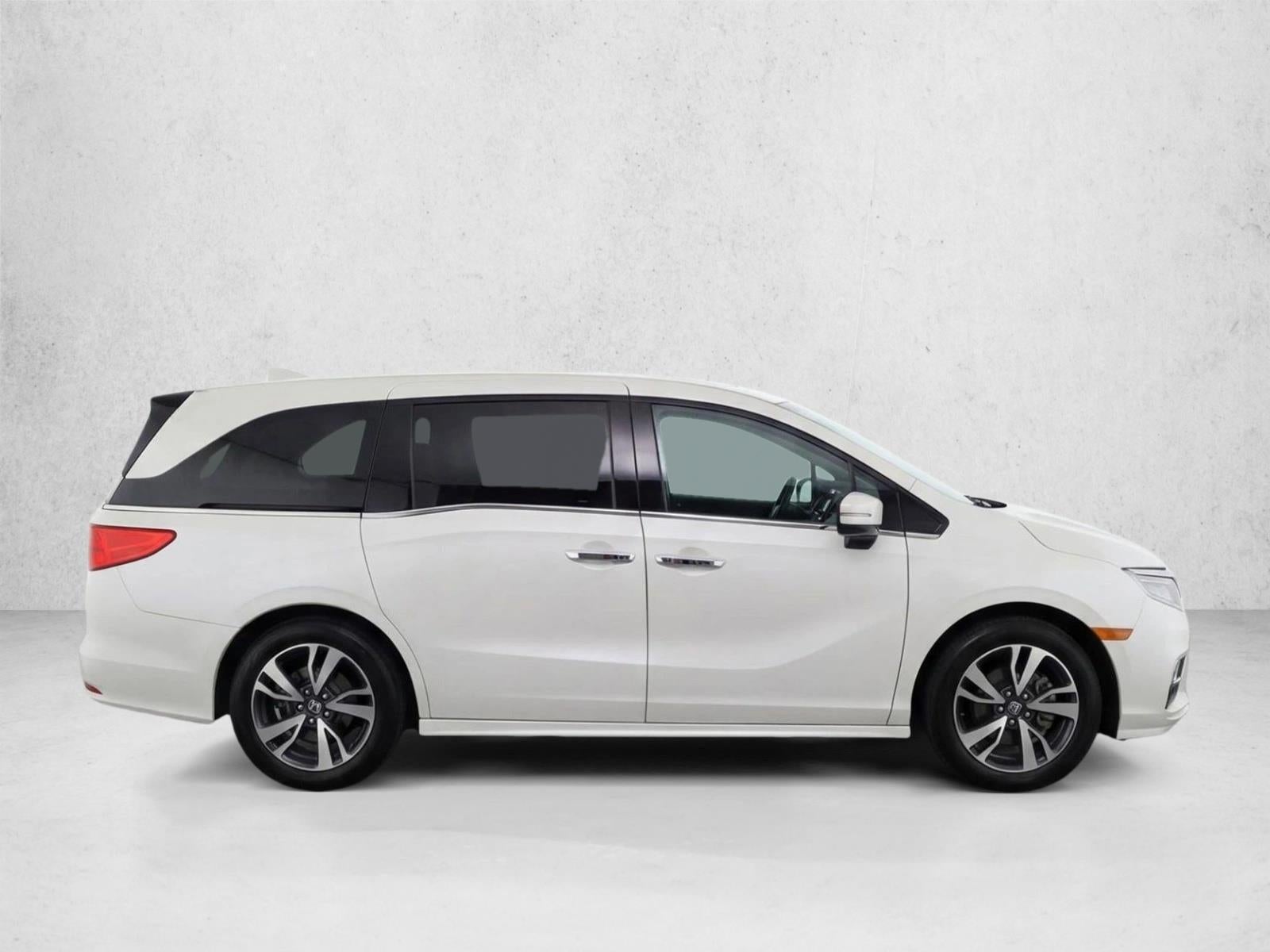 2022 Honda Odyssey Touring Auto