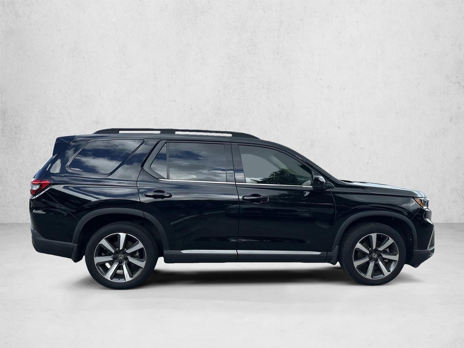 2023 Honda Pilot Elite AWD