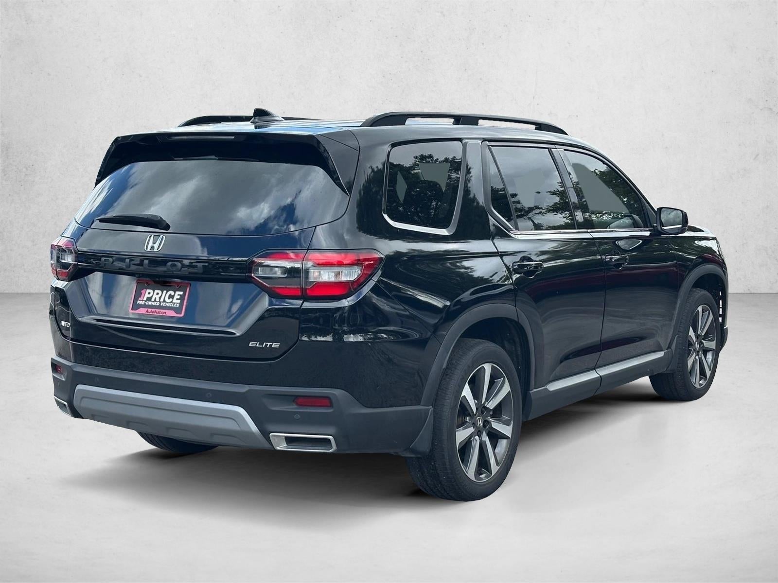 2023 Honda Pilot Elite AWD