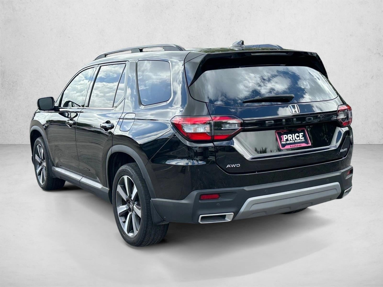 2023 Honda Pilot Elite AWD