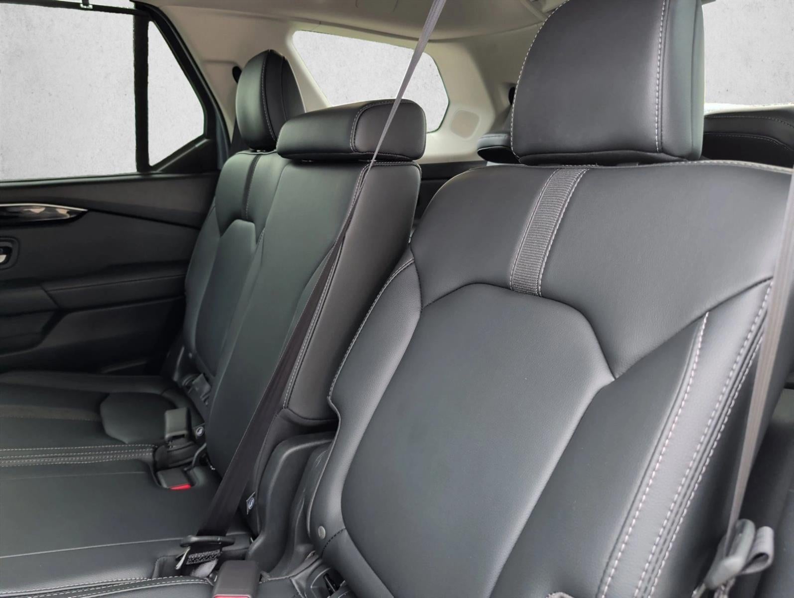 2024 Honda Pilot Touring 2WD