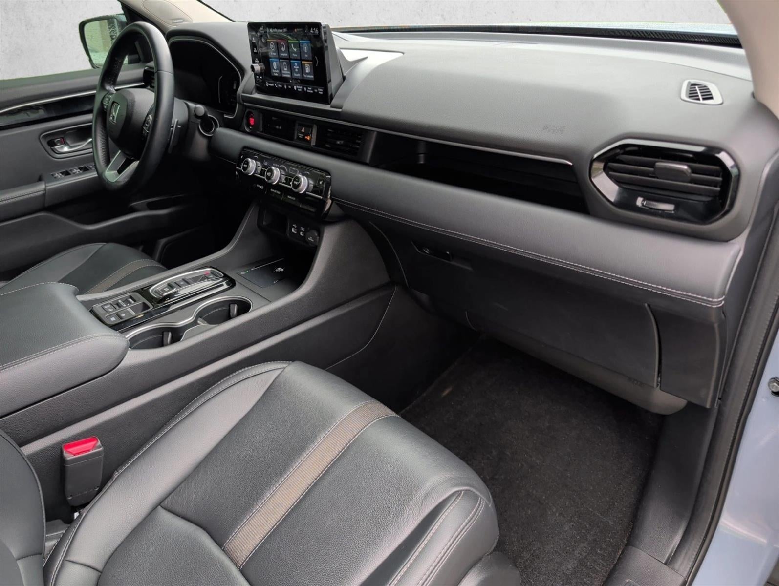 2024 Honda Pilot Touring 2WD