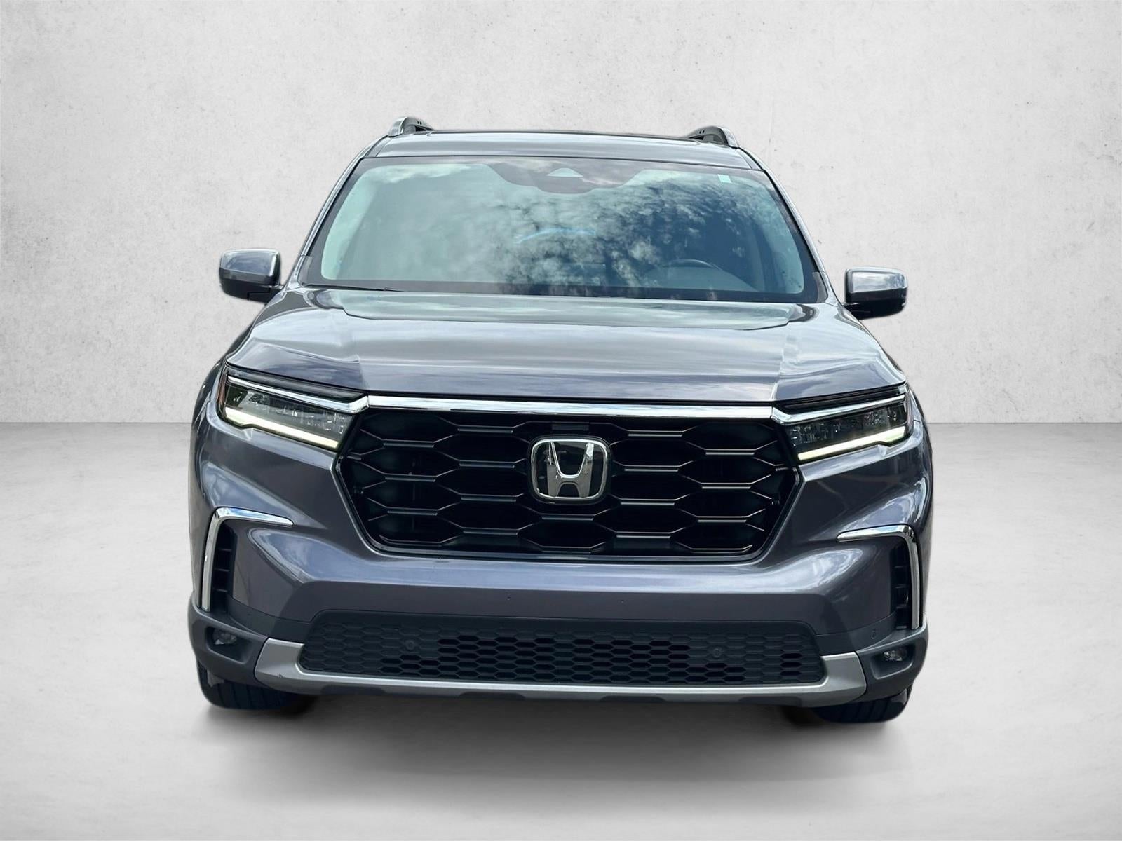 2024 Honda Pilot Touring 2WD