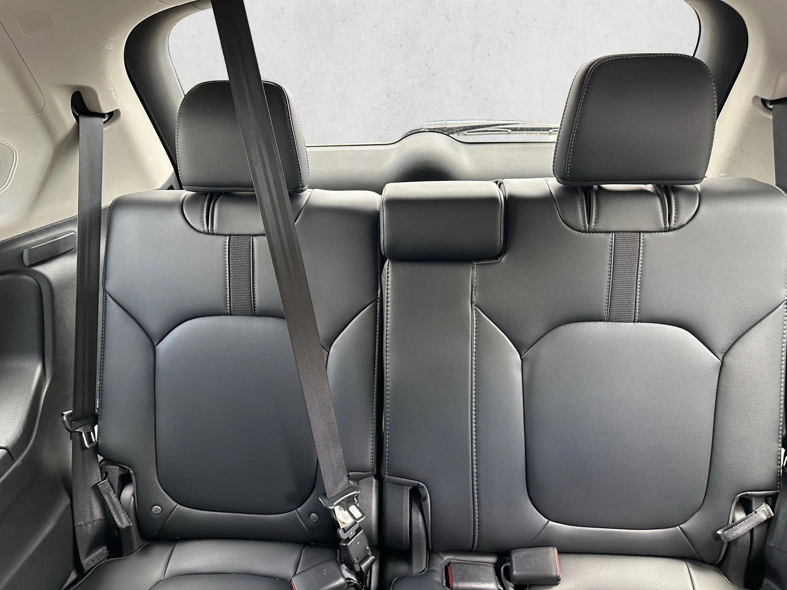 2024 Honda Pilot Touring 2WD