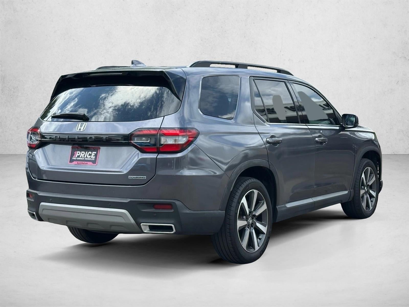 2024 Honda Pilot Touring 2WD