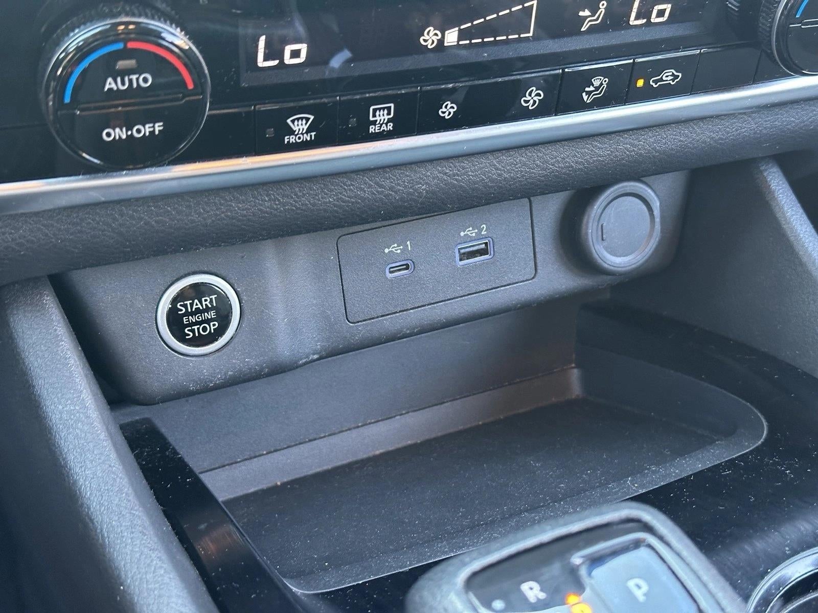 2021 Nissan Rogue FWD SV