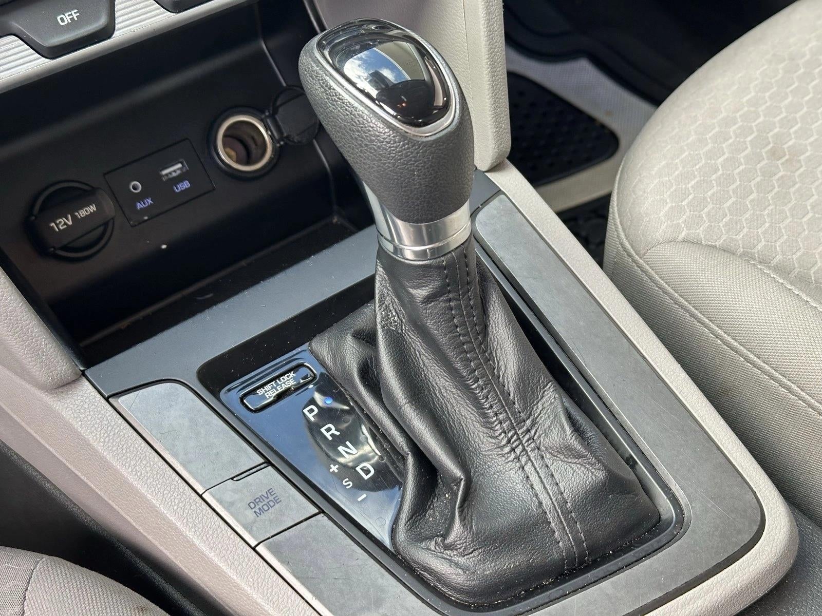 2020 Hyundai ELANTRA SEL IVT