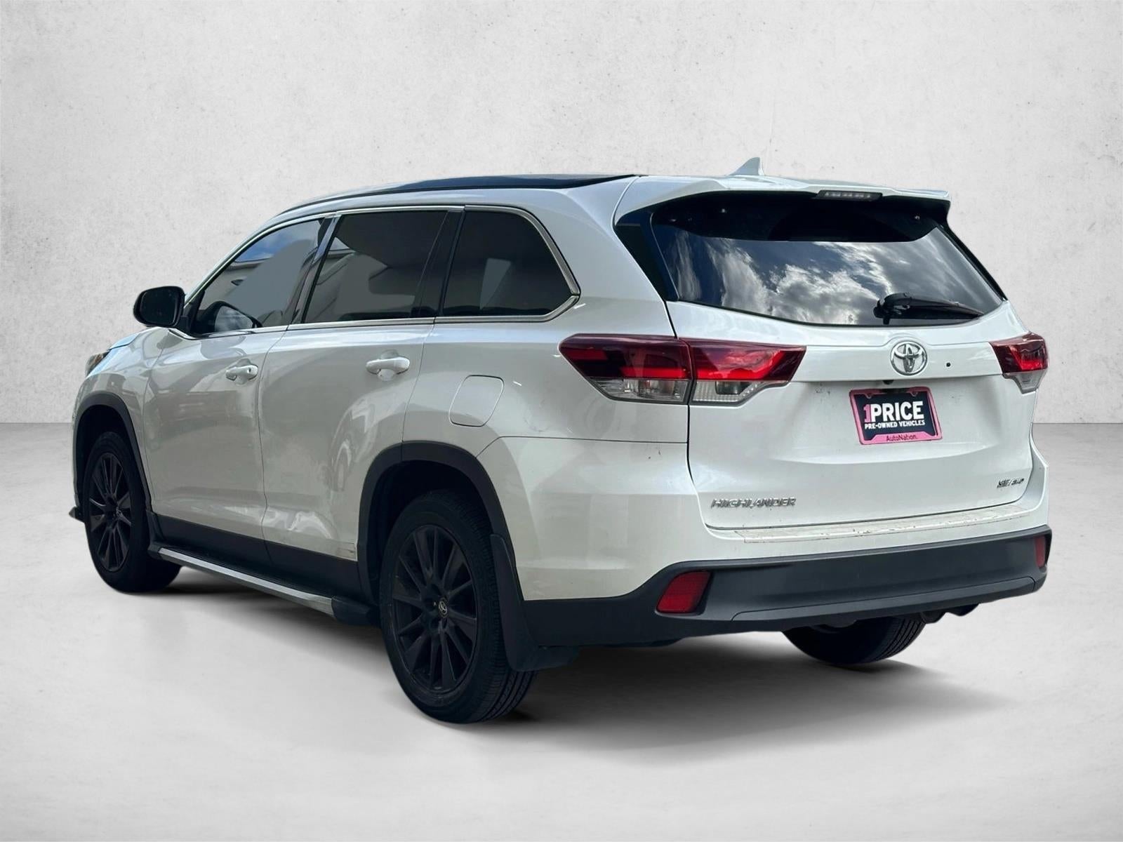 2019 Toyota Highlander SE V6 AWD (Natl)