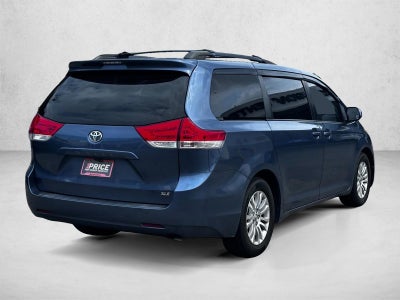 2014 Toyota Sienna 5dr 8-Pass Van V6 XLE FWD (Natl)