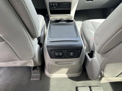 2020 Toyota Sienna XLE FWD 8-Passenger (Natl)
