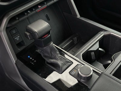 2024 Toyota Tundra 2WD 2WD SR5 CrewMax 5.5' Bed (Natl)