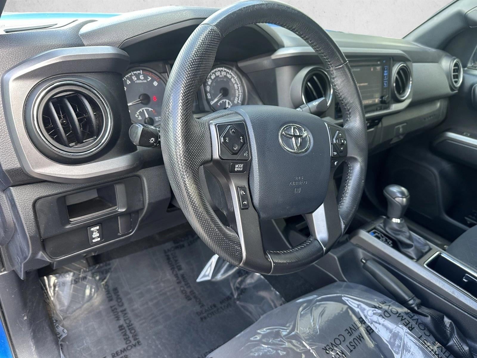 2017 Toyota Tacoma SR5 Access Cab 6' Bed V6 4x4 AT (SE)